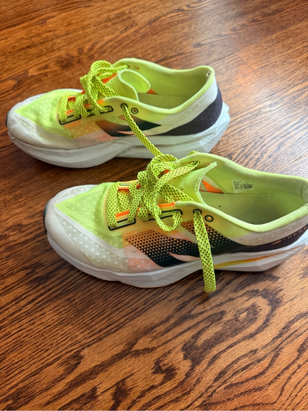 New Balance Rebel FuelCell Men's Running Sneakers 10.5